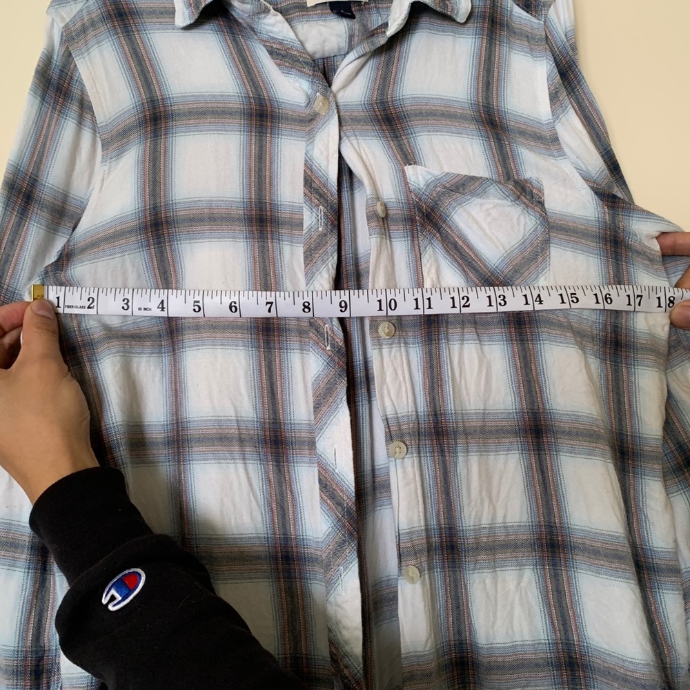 Flannel - Picture 3 of 4
